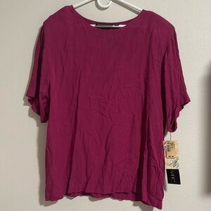 NWT Karen Kane Tee Shirt